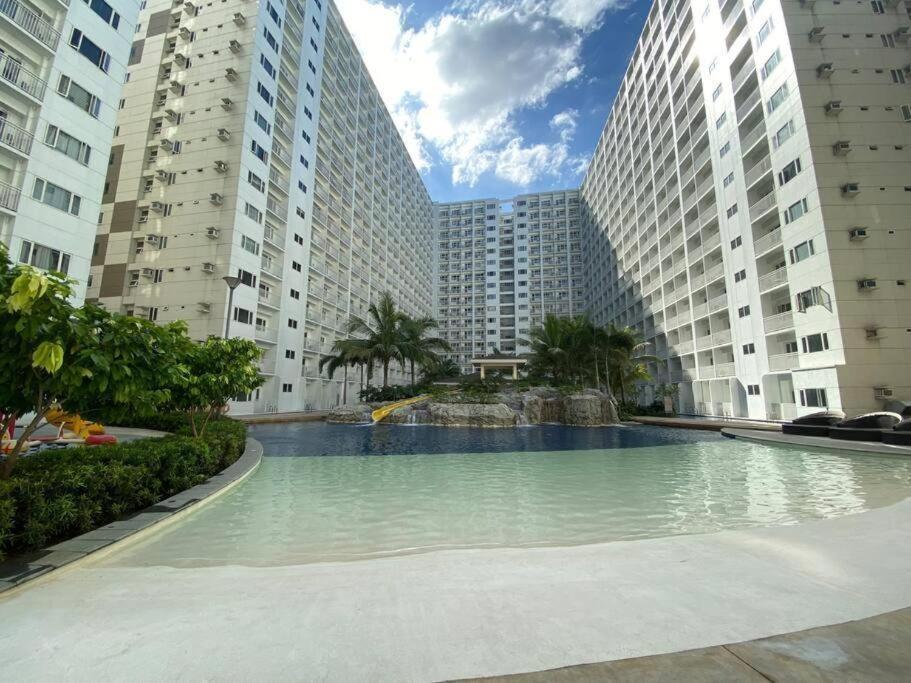 Shore Tower 1 D2 Manila